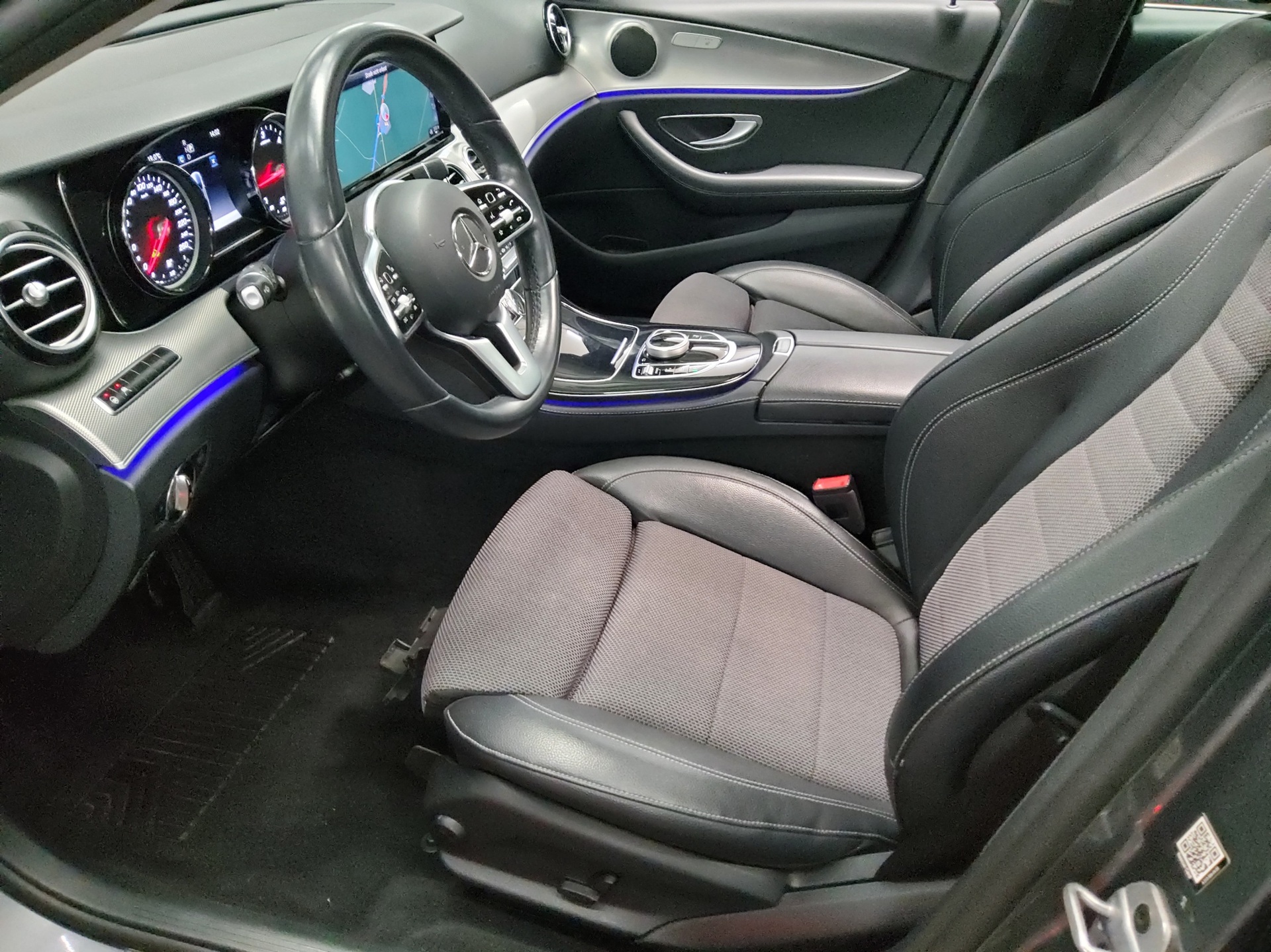 Mercedes-Benz E 220 T d Avantgarde Navi Multibeam RfK GSD 8
