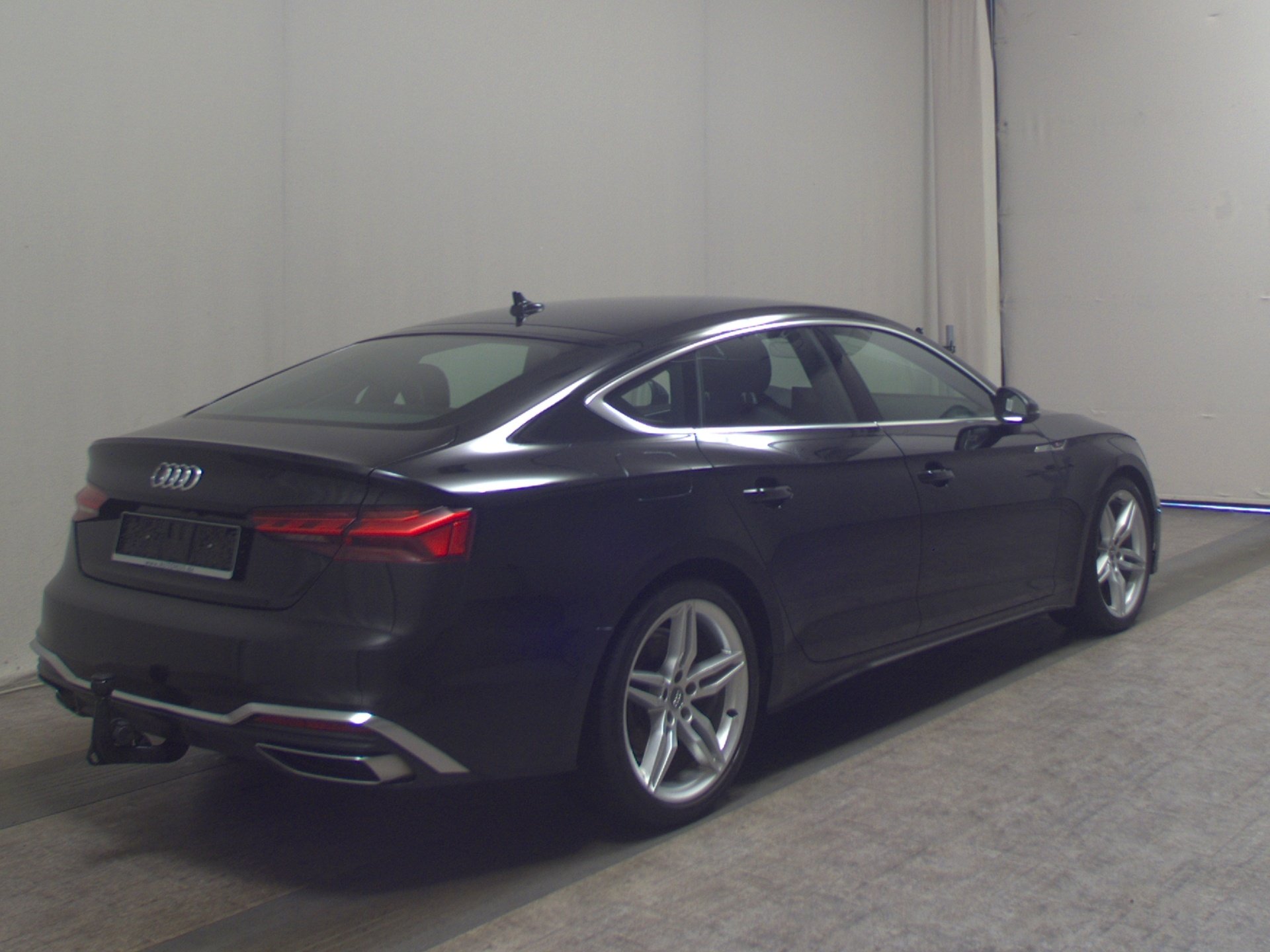 Audi A5 Sportback 40 TDI 2x S-Line Navi LED RFK AHK 4
