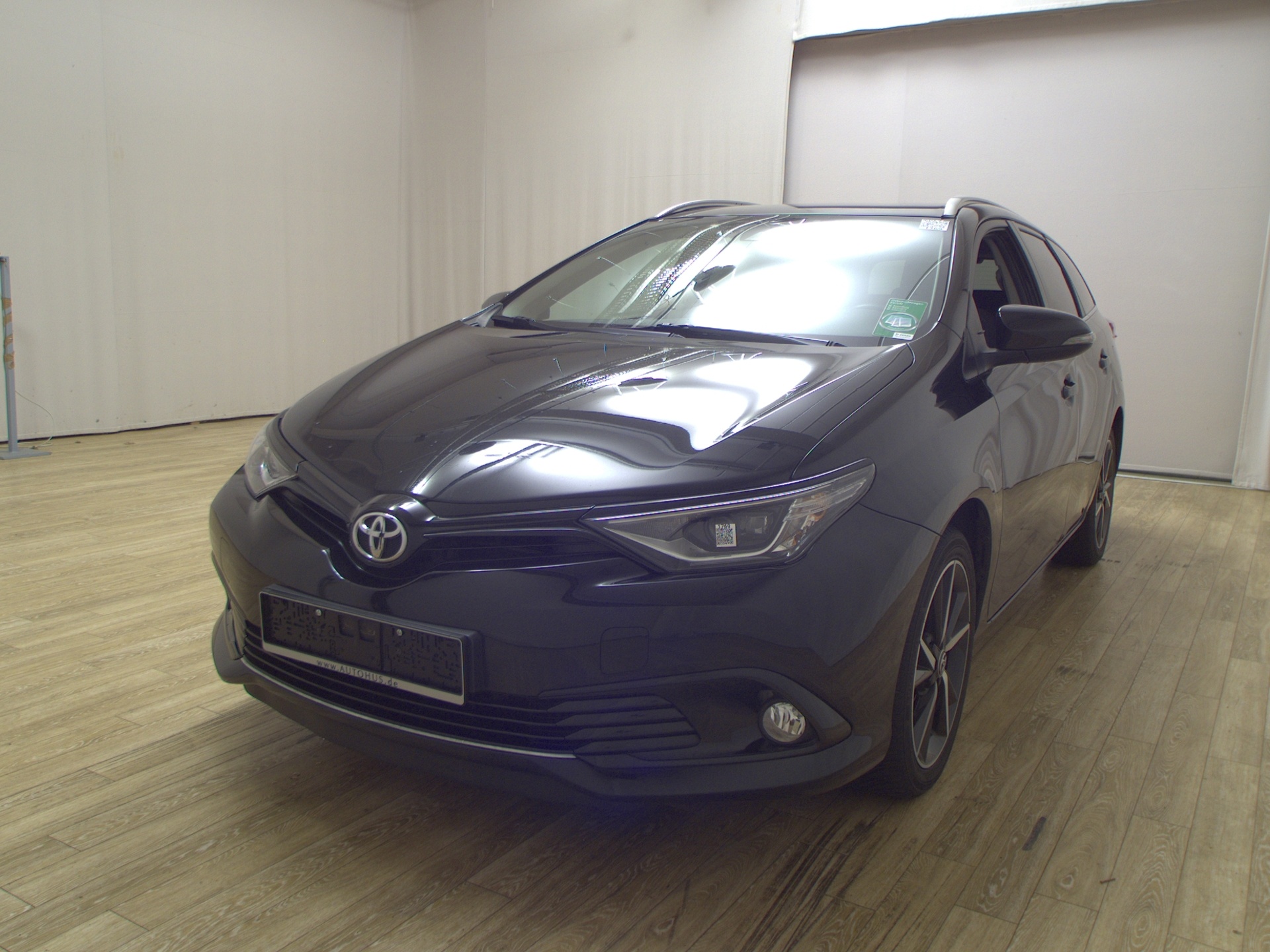 Toyota Auris 1.2 Turbo Comfort LED PDC RfK Shz HU 03/28 2