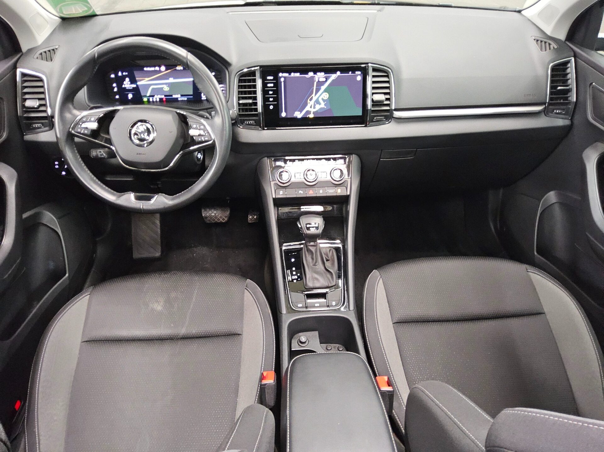 Skoda Karoq 2.0 TDI 4x4 Tour Navi LED Pano AHK 5