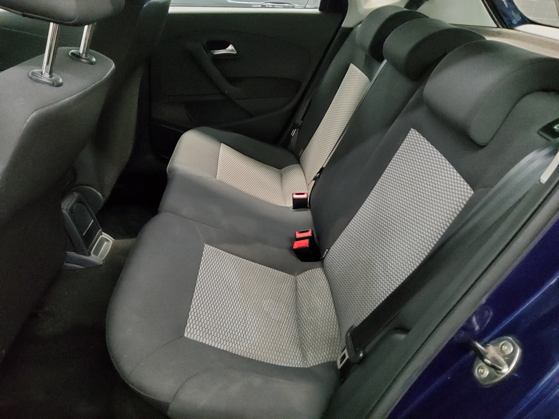 Volkswagen Polo 1.2 TDI Klima SHZ ZV 13