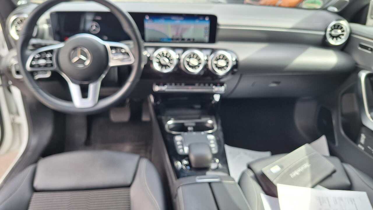 Mercedes-Benz CLA 180 SB d Progressive NAVI LED SHZ RFK 5