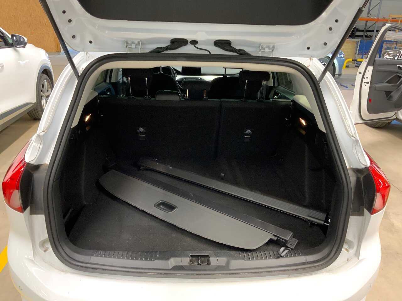 Ford Focus Turnier 1.5 EB Cool&Connect Navi LED RFK ACC SHZ 10