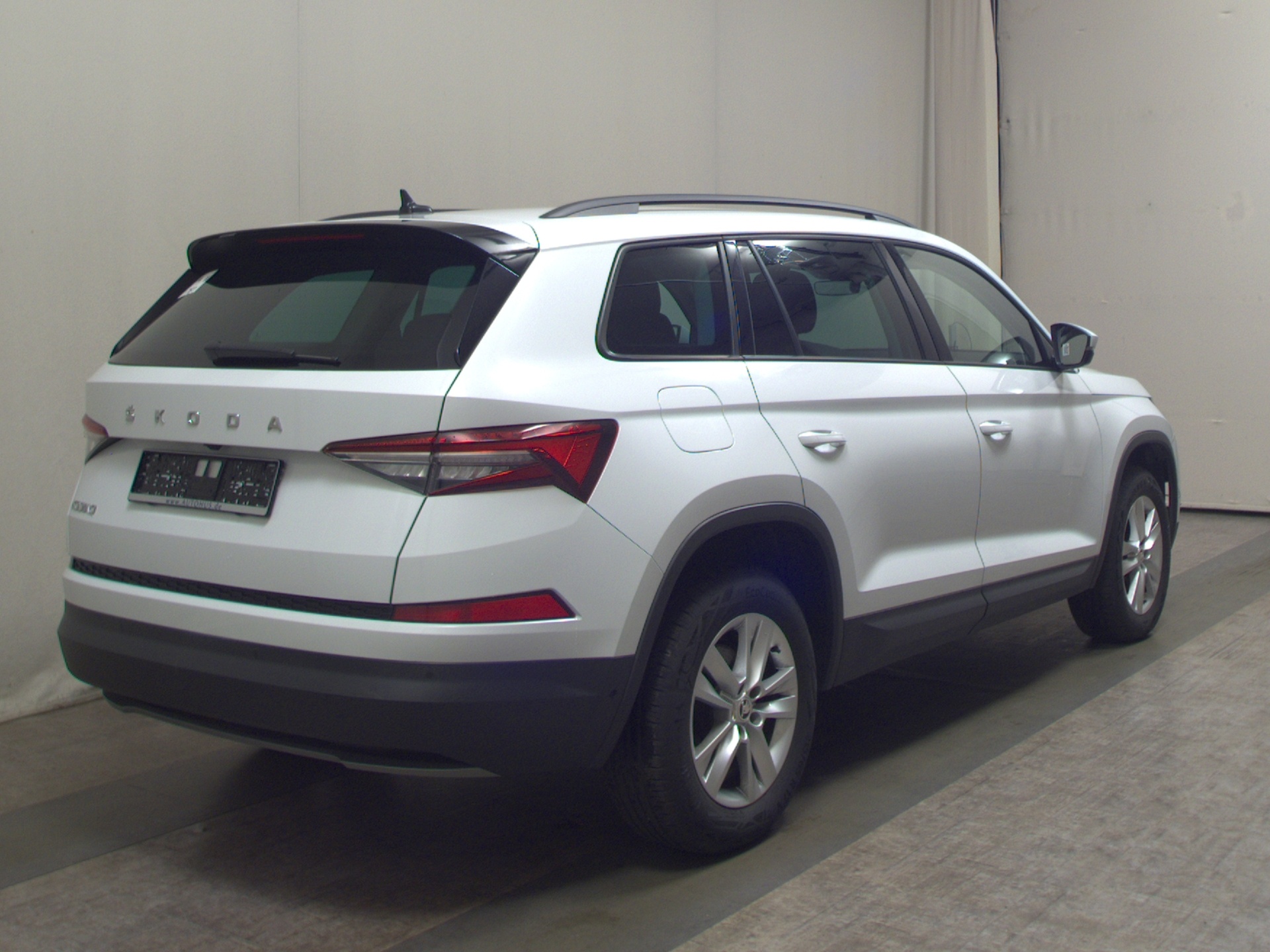 Skoda 2.0 TDI 2.0 TDI Ambition Navi LED Virtual AHK RFK 4