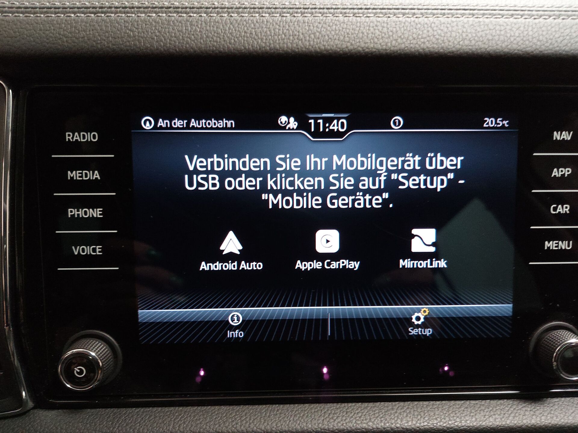 Skoda 2.0 TDI 2.0 TDI Ambition Navi LED Virtual AHK RFK 20