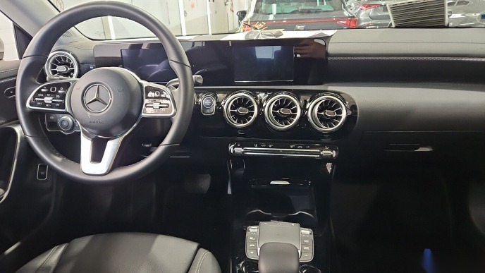 Mercedes-Benz CLA 200 SB d Progressive T-Leder NAVI SHZ RFK LED 5