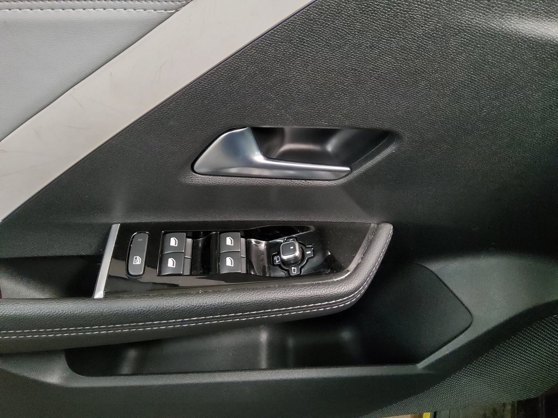 Opel Astra ST 1.5 D Elegance T-Leder Navi LED RFK 10