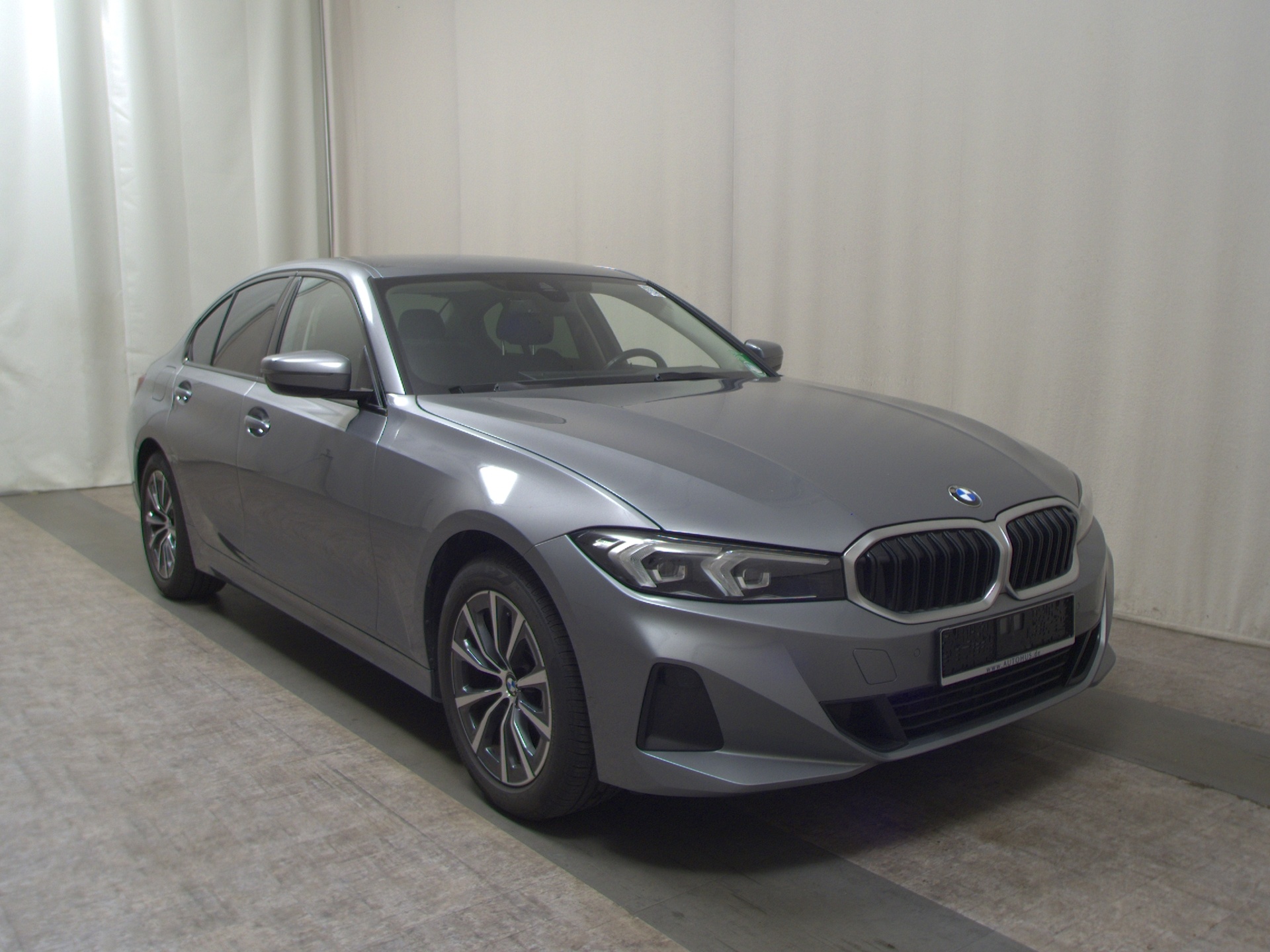 BMW 320dA T-Leder Navi LED Curved Shadow 3