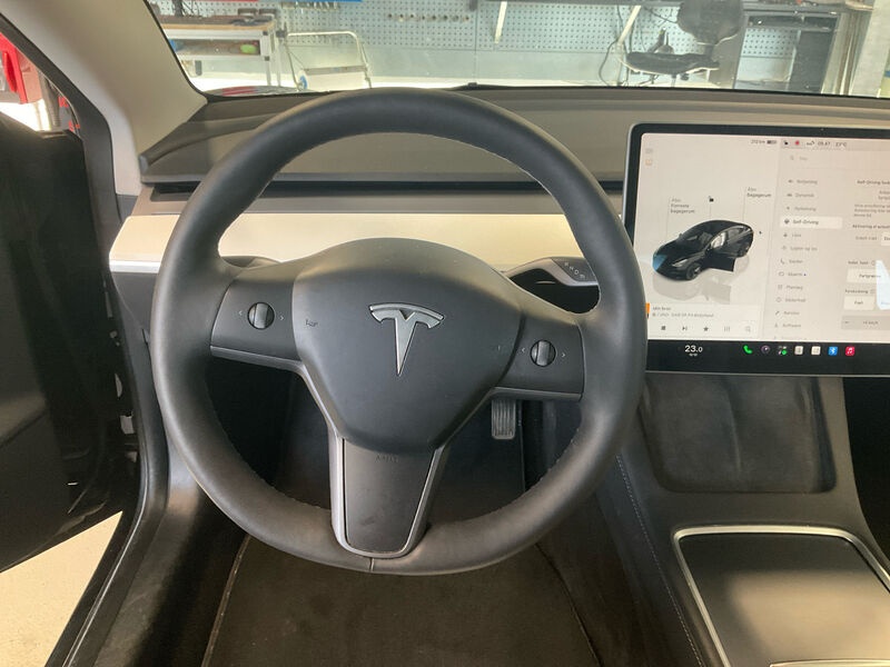 Tesla Model 3 Leder Navi LED Shz 6