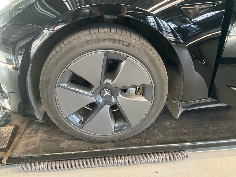 Tesla Model 3 Leder Navi LED Shz 12