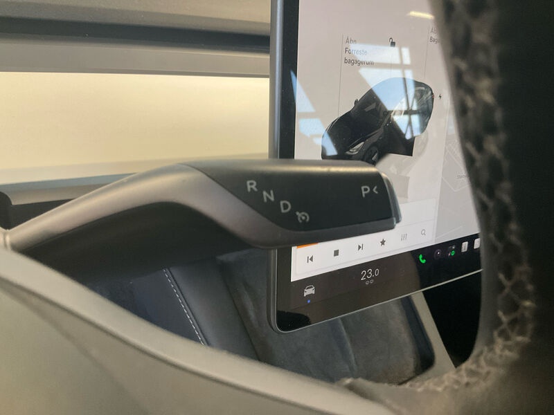 Tesla Model 3 Leder Navi LED Shz 11