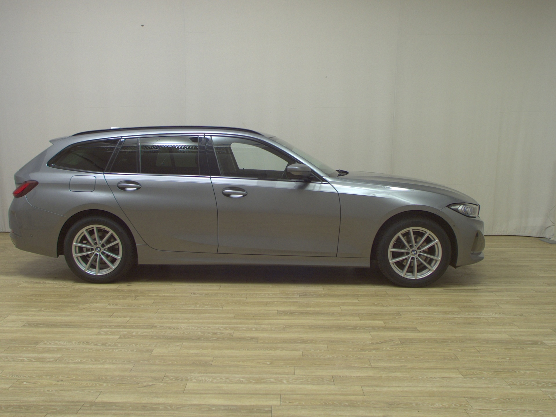 BMW 318iA Touring Navi LED Curved-Pro HuD RFK