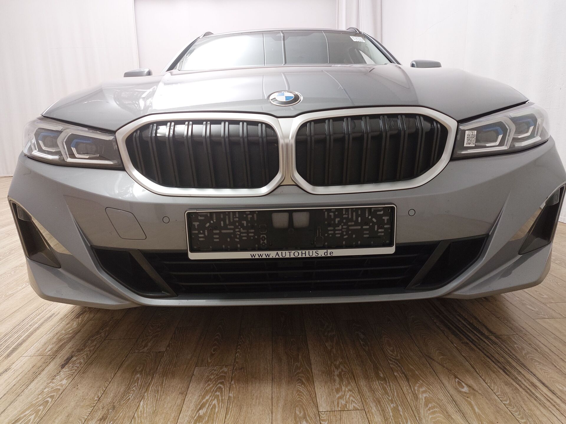 BMW 318iA Touring Navi LED Curved-Pro HuD RFK 5