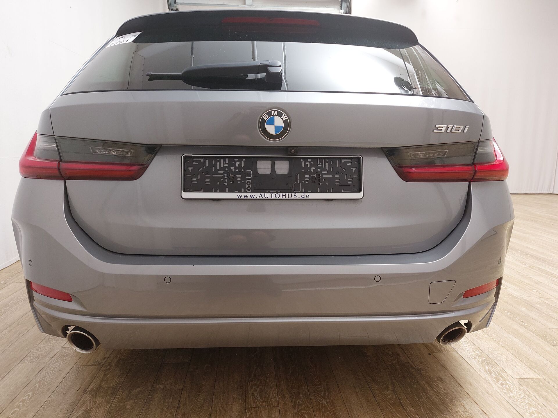 BMW 318iA Touring Navi LED Curved-Pro HuD RFK 6