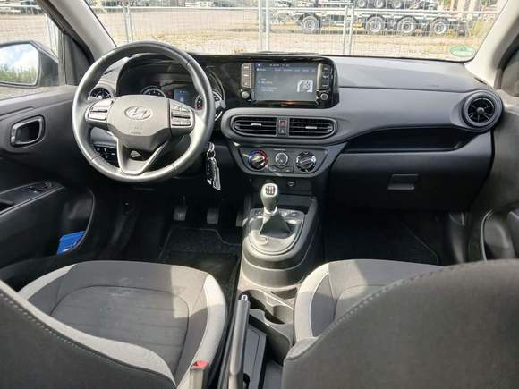 Hyundai i10 1.0 Trend Shz PDC Spurhalte 5