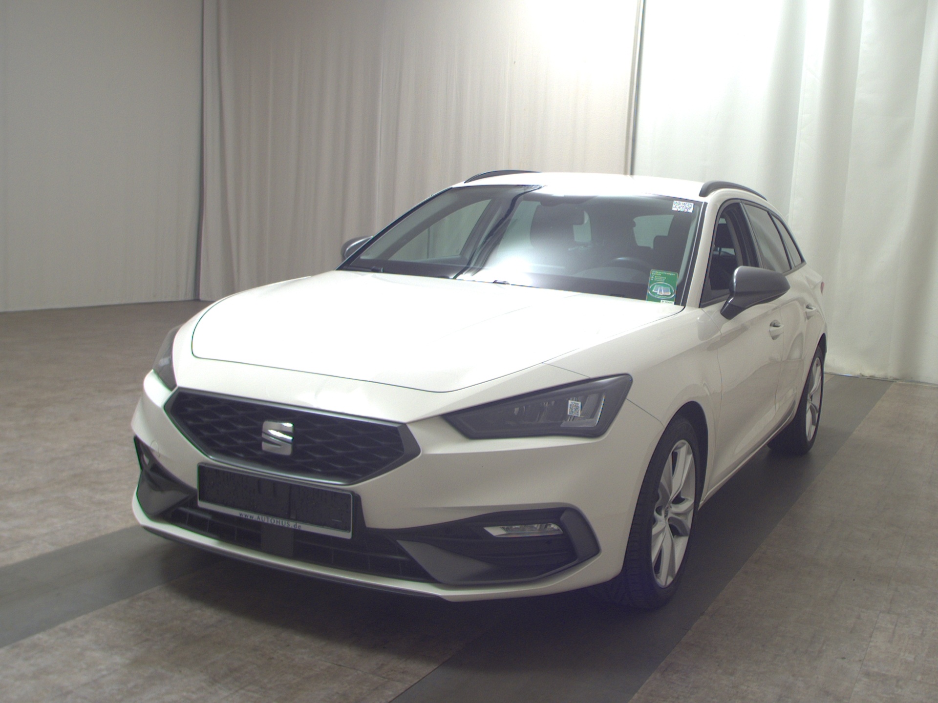 Seat Leon Sportstourer 2.0 TDI FR-Line Navi LED RfK 2