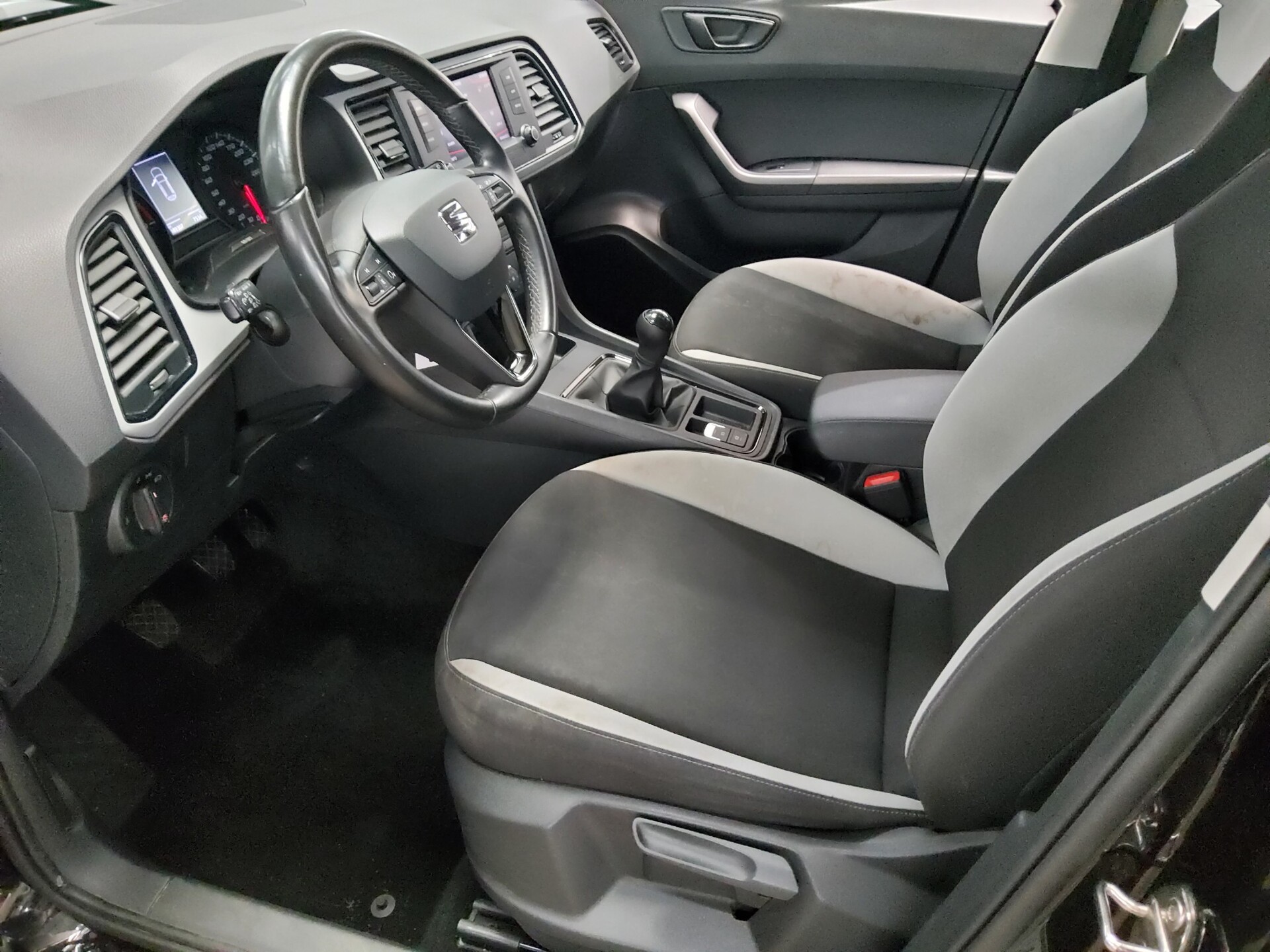 Seat Ateca 1.6 TDI Full Link PDC 8