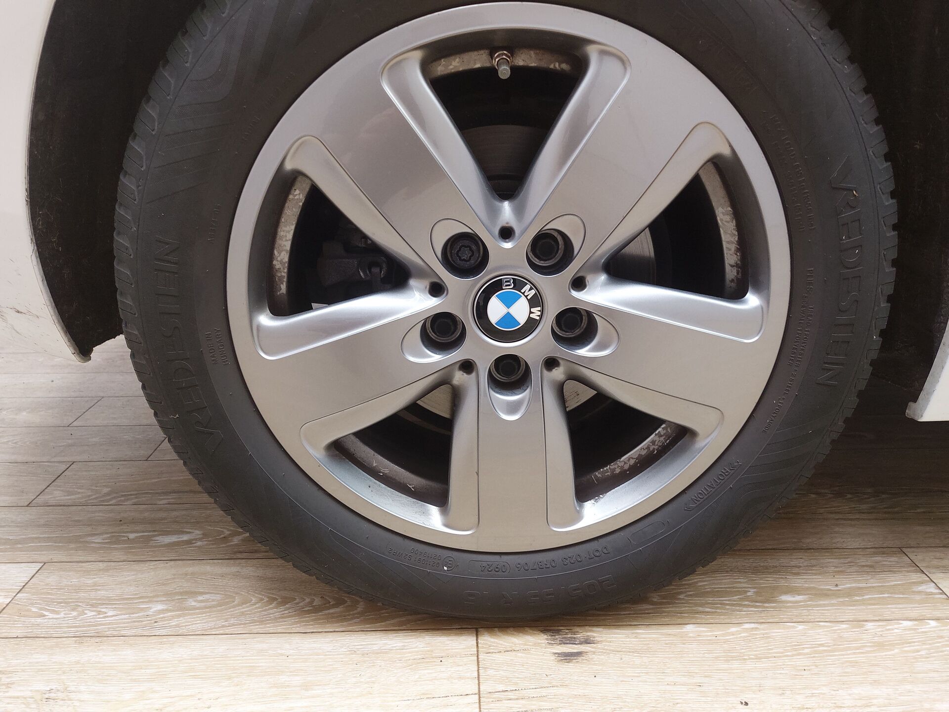 BMW 118i Advantage Navi LED LC-Pro PDC SHZ 11