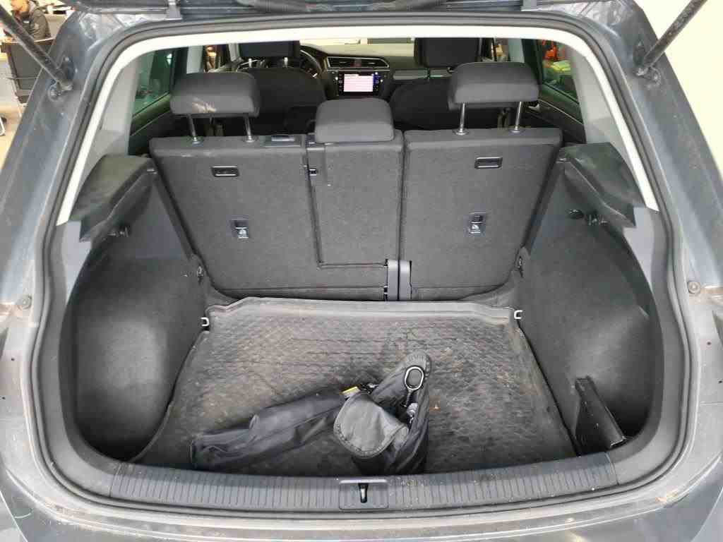 Volkswagen Tiguan 2.0 TDI 4M Life Navi LED AHK ACC 10