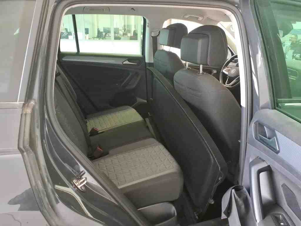 Volkswagen Tiguan 2.0 TDI 4M Life Navi LED AHK ACC 7