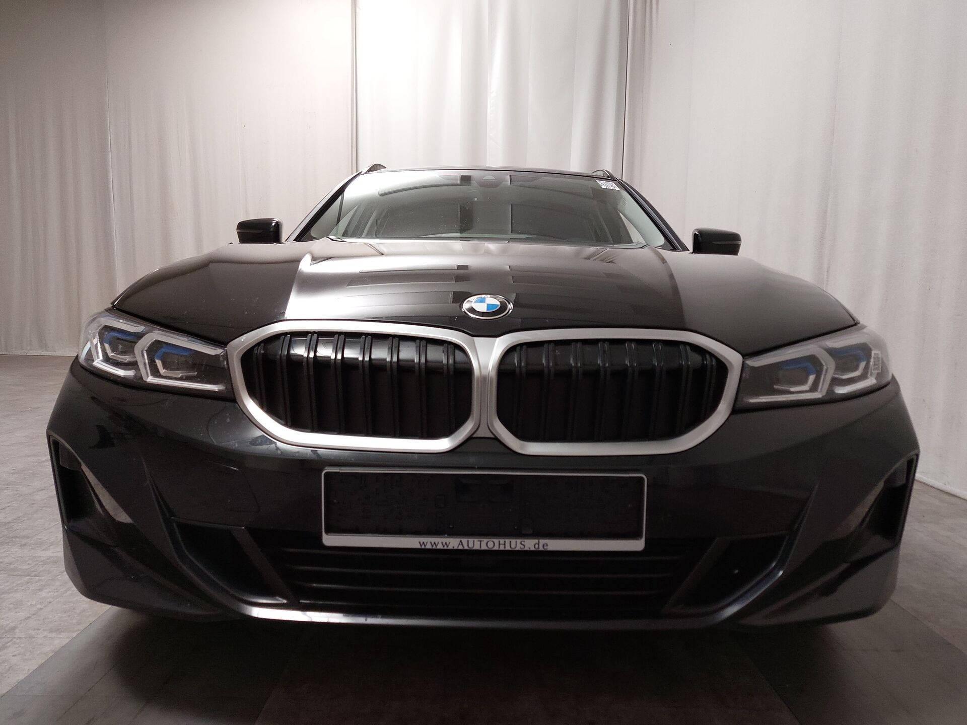 BMW 318iA Touring Navi LED LC-Pro HuD RFK 5