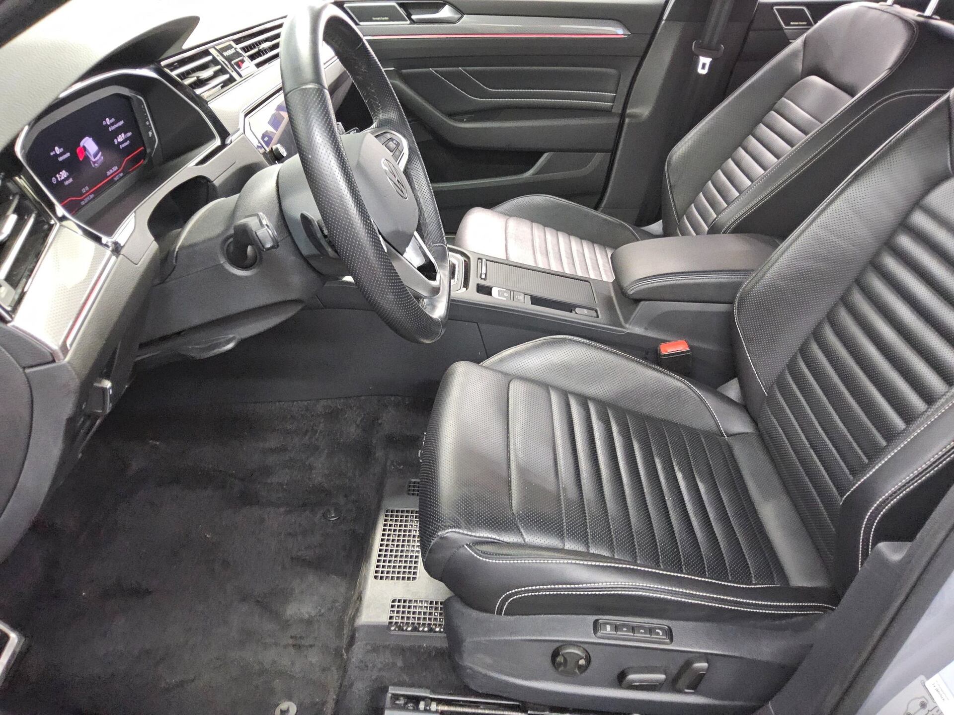 Volkswagen Passat Alltrack 2.0 TDI 4M Leder Navi IQ.Light AID H/K 9