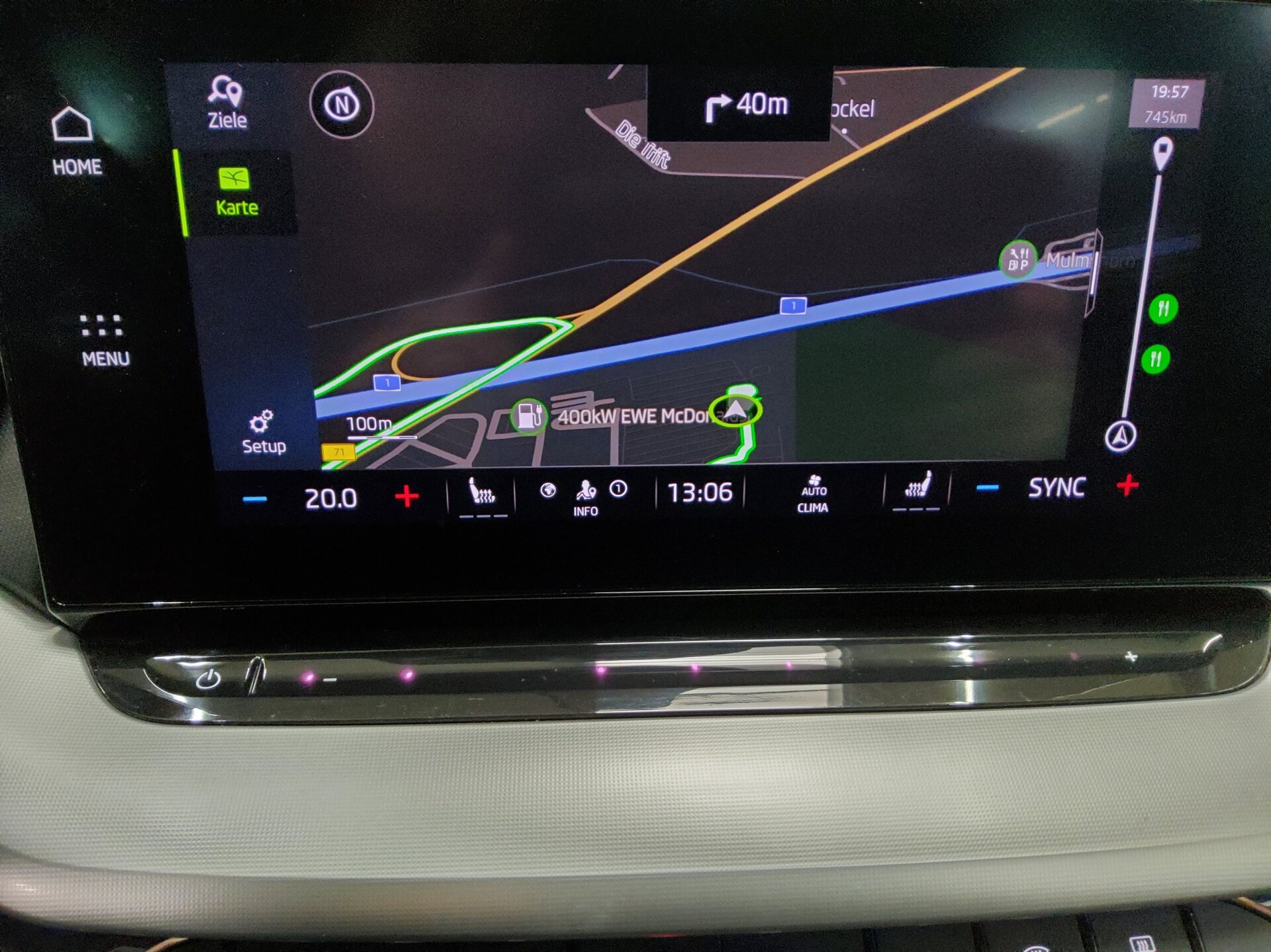 Skoda Octavia Kombi 2.0 TDI Ambition Navi LED vc RfK 7