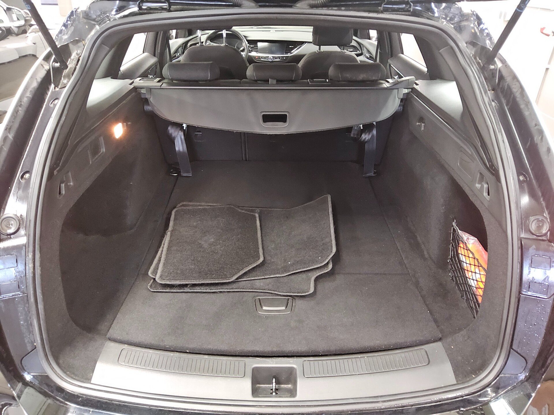 Opel Insignia ST 1.5 D Business Ed. Navi LED AHK PDC 11