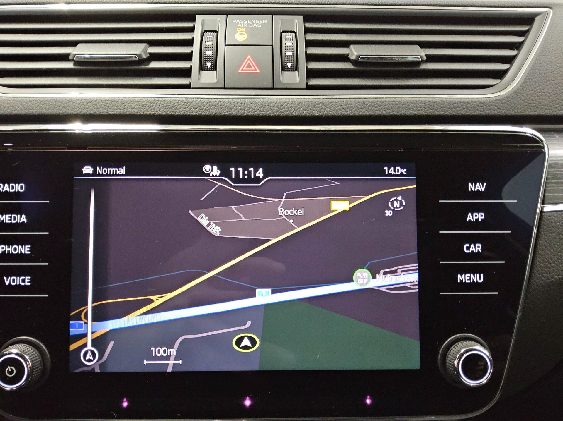 Skoda Superb Kombi 2.0 TDI Style Navi LED vc 360° ACC 7