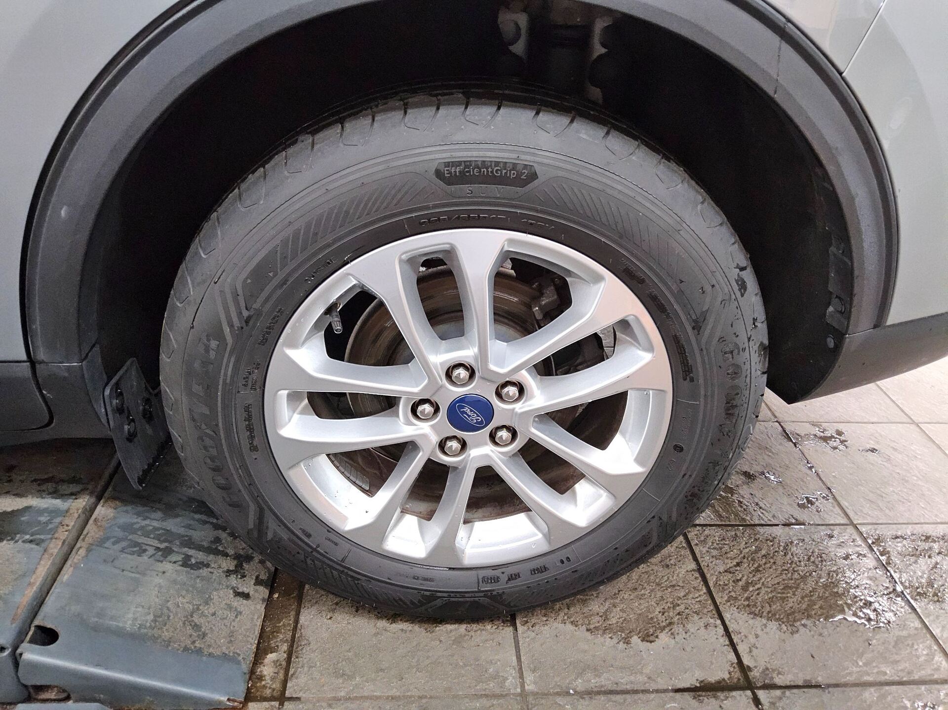 Ford Kuga 1.5 EB Titanium Navi LED DigiTacho AHK RFK 11