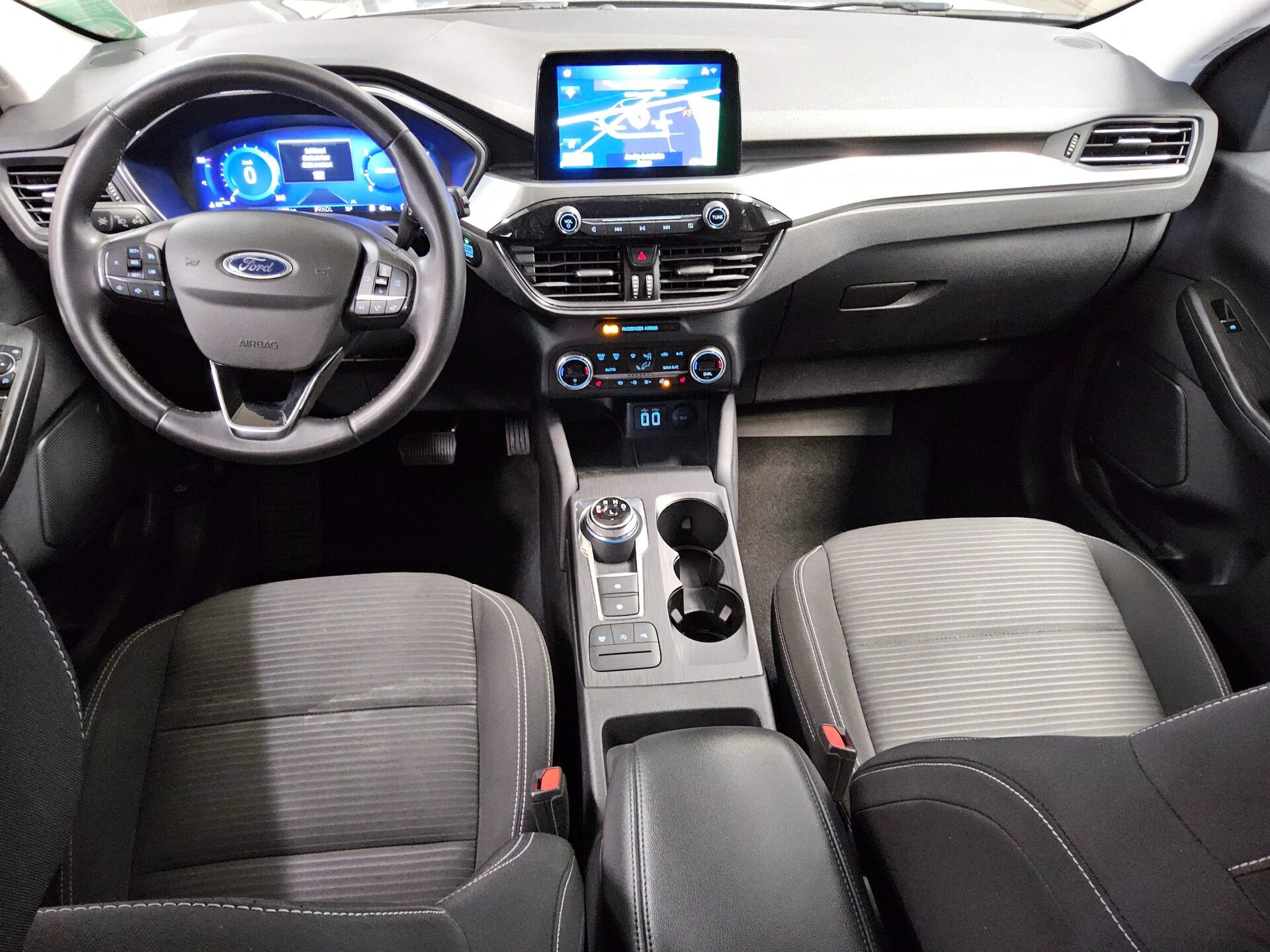Ford Kuga 1.5 EB Titanium Navi LED DigiTacho AHK RFK 5