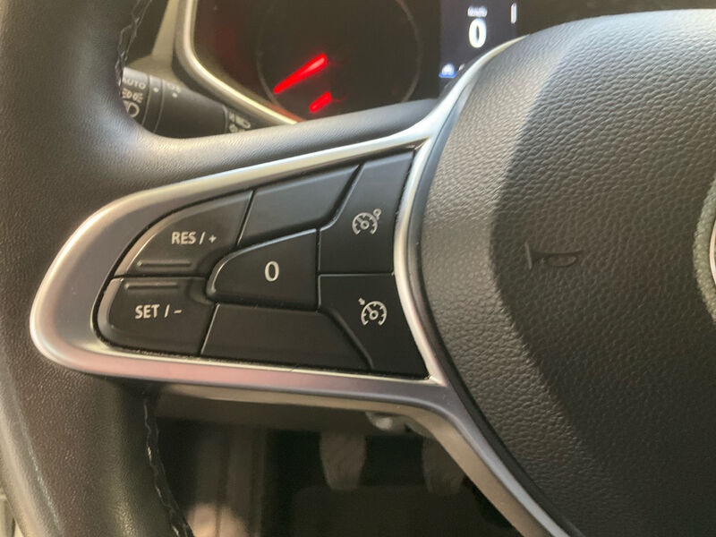 Renault Clio 0.9 TCe 100 Navi LED 10