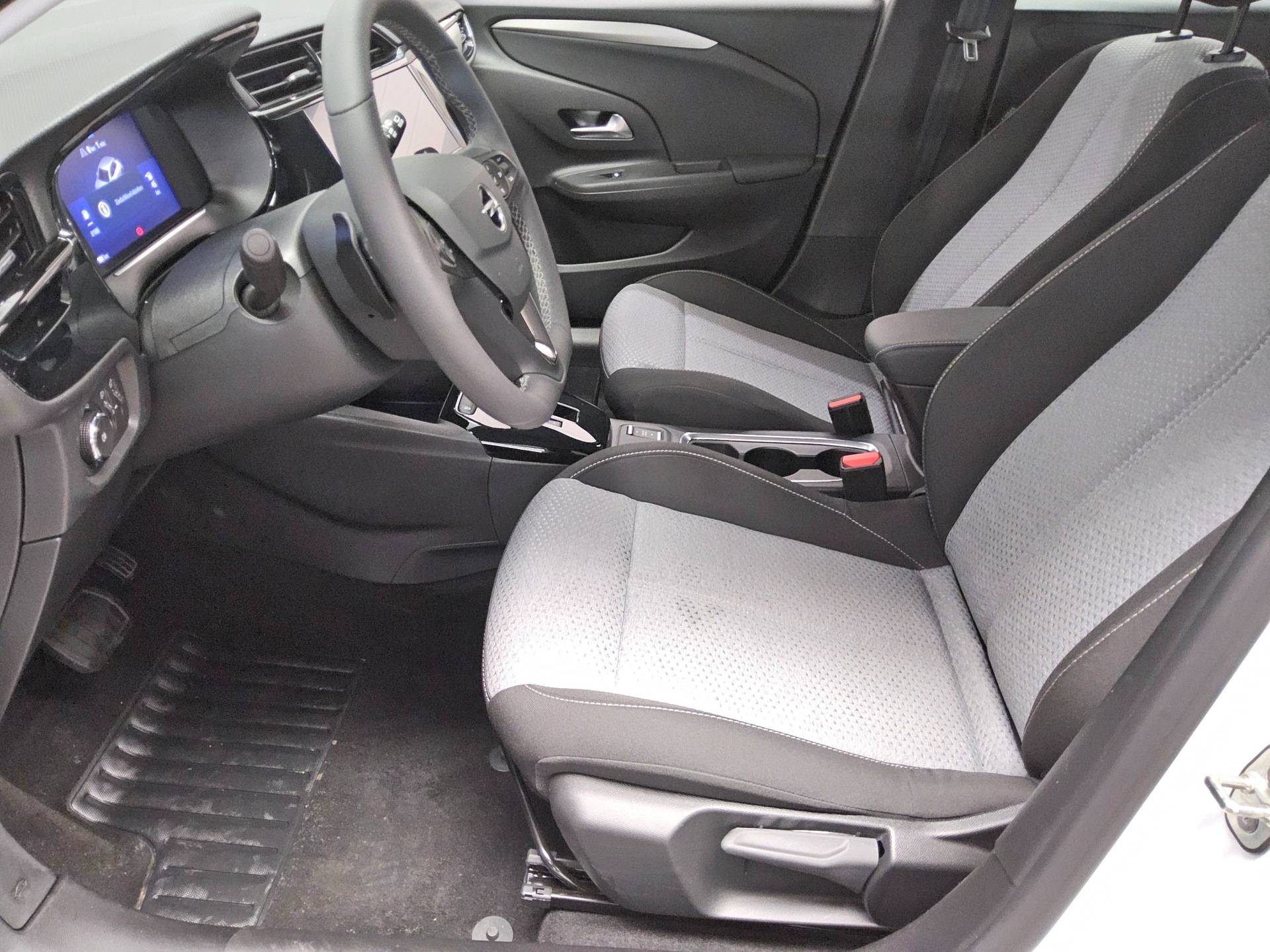 Opel Corsa 1.2 Edition LED Shz PDC RFK Tempomat 9