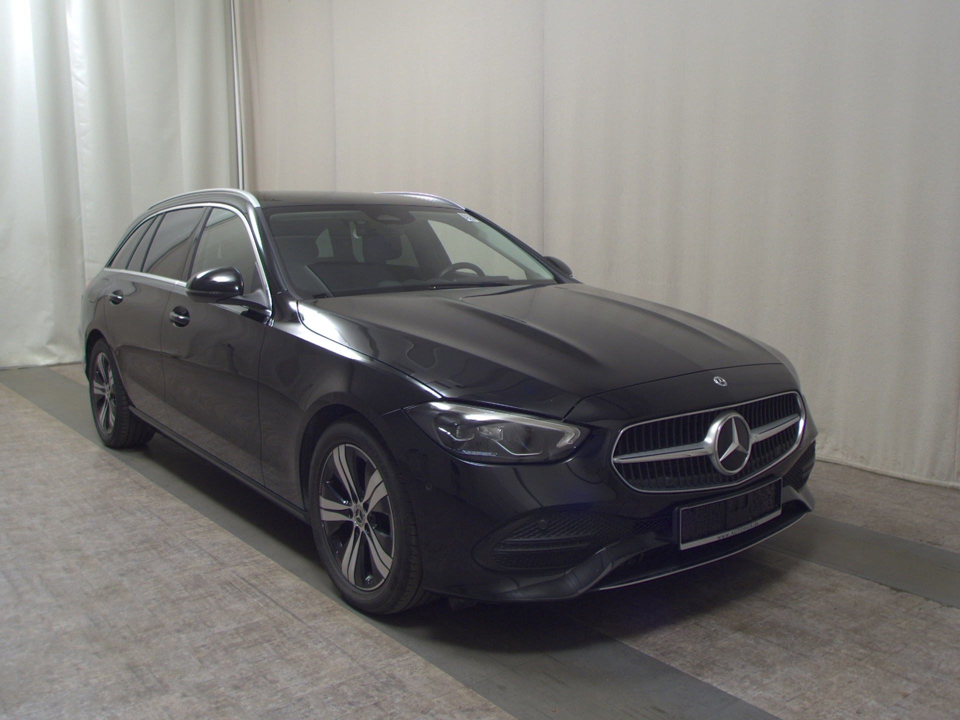 Mercedes-Benz C 220 T d Avantgarde NAVI LED KAMERA 3