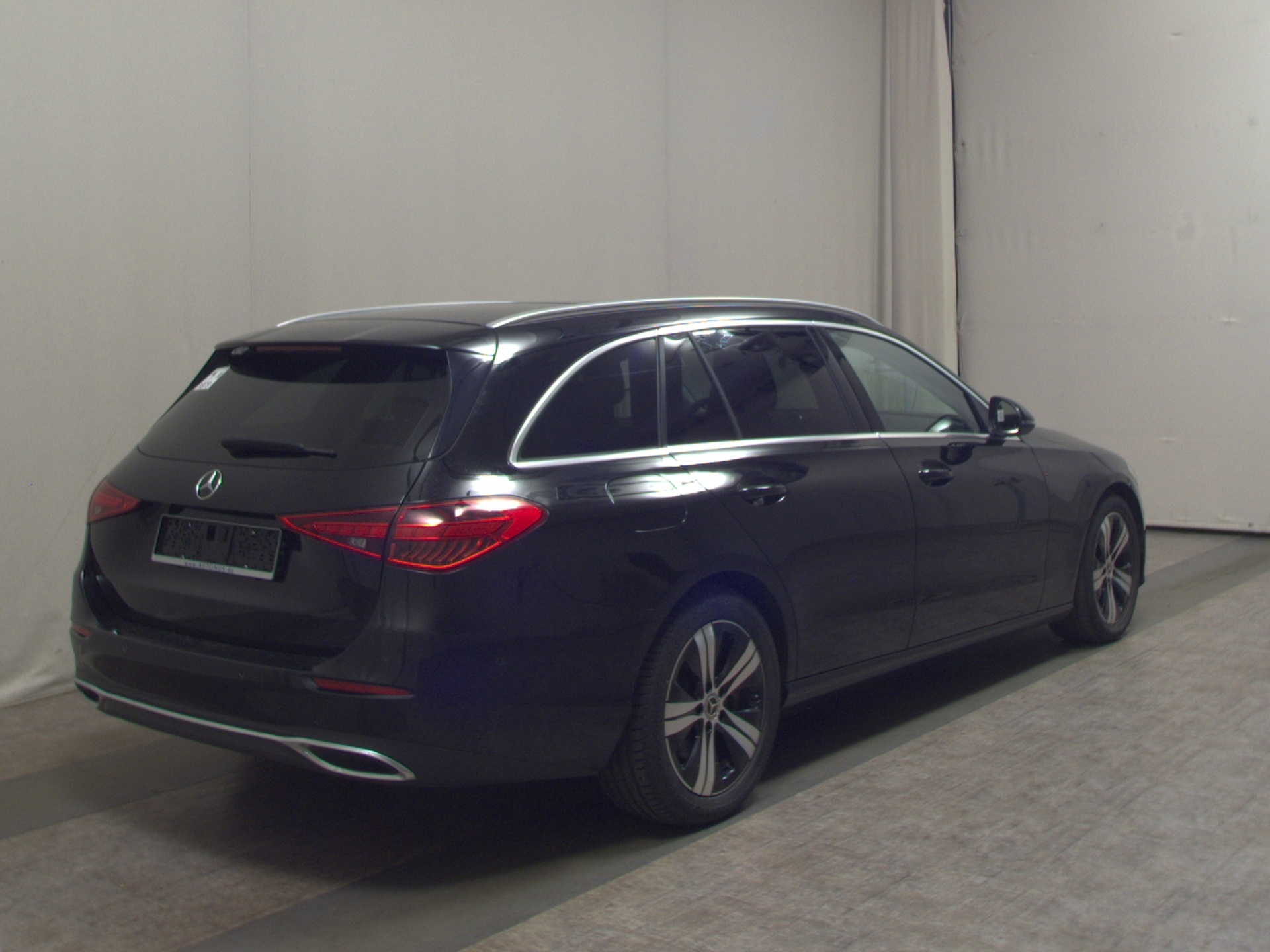 Mercedes-Benz C 220 T d Avantgarde NAVI LED KAMERA 4