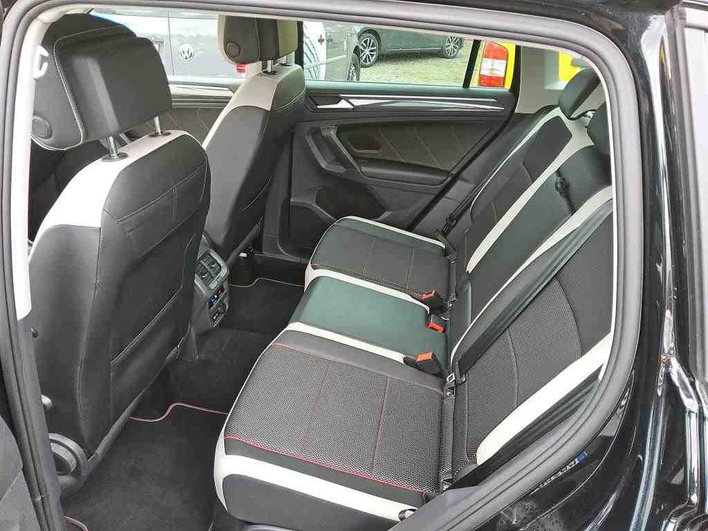 Volkswagen Tiguan 2.0 TDI T-Leder NAVI LED SHZ RFK 10