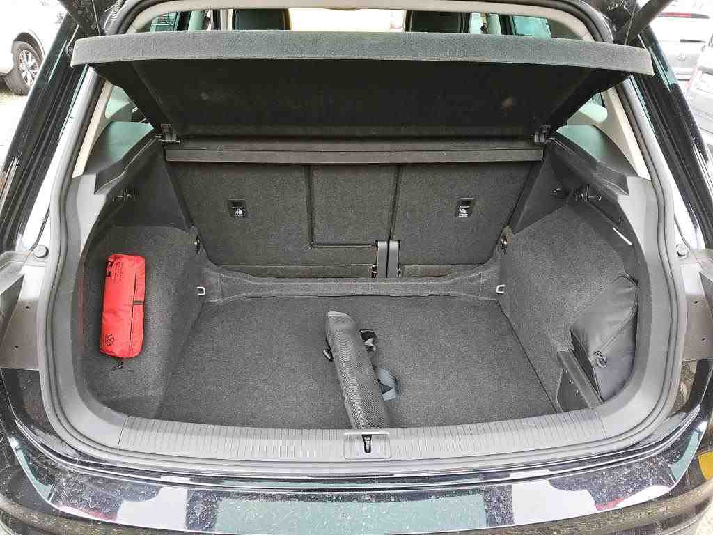 Volkswagen Tiguan 2.0 TDI T-Leder NAVI LED SHZ RFK 11