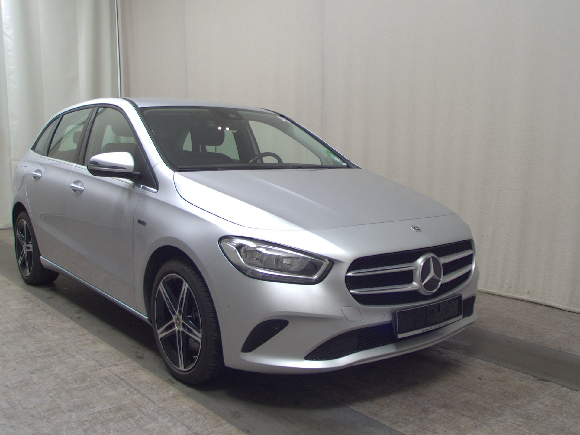 Mercedes-Benz B 250 e Style Navi Shz Memory el.Heck RFK 3