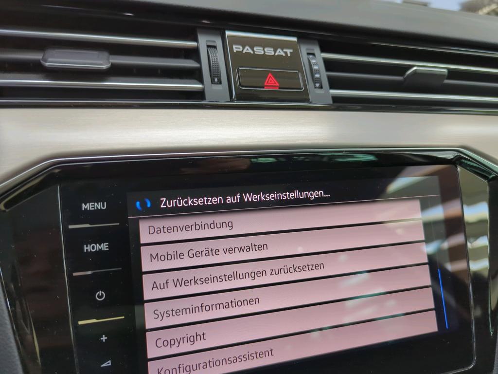 Volkswagen Passat Variant GTE 1.4 TSI NAVI LED SHZ HuD 11