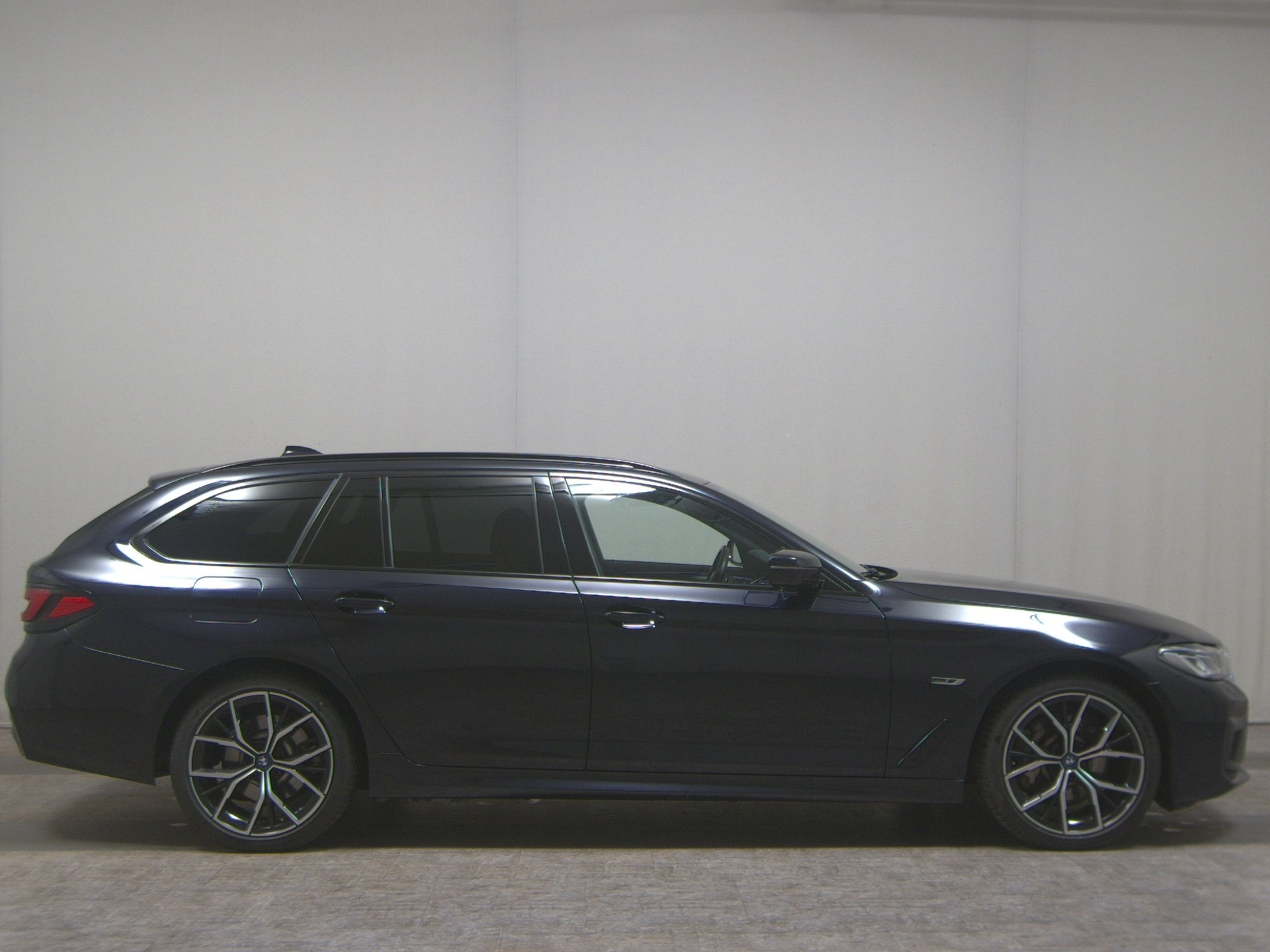 BMW 530e Touring M-Sport Navi LC-Pro Laser HuD HiFi
