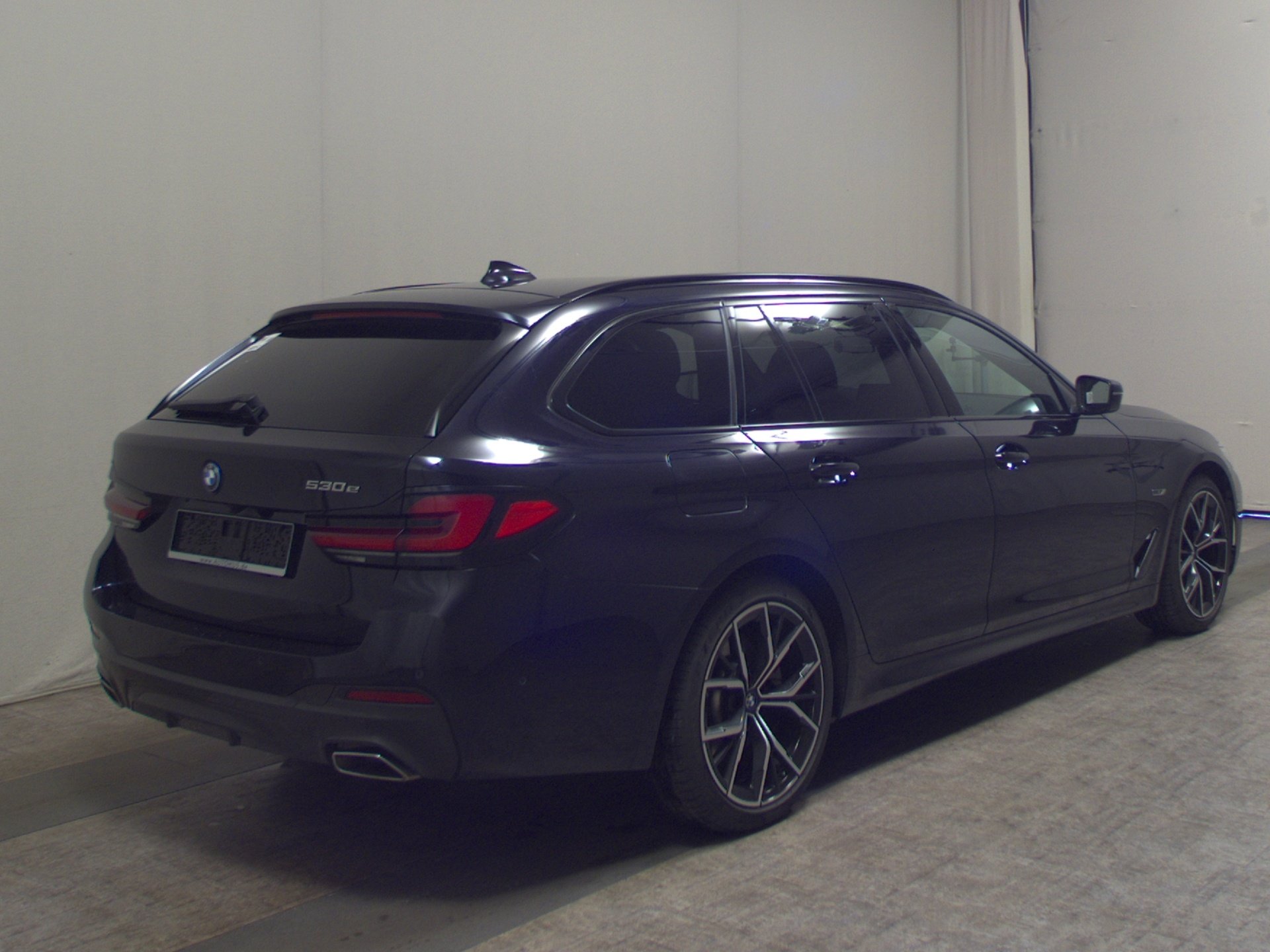 BMW 530e Touring M-Sport Navi LC-Pro Laser HuD HiFi 4