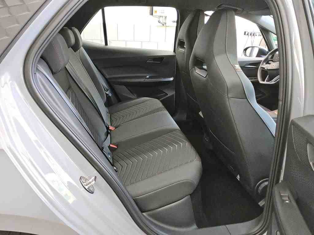 Cupra Born PDC LED SPURHALTE KEYLESS DC 7