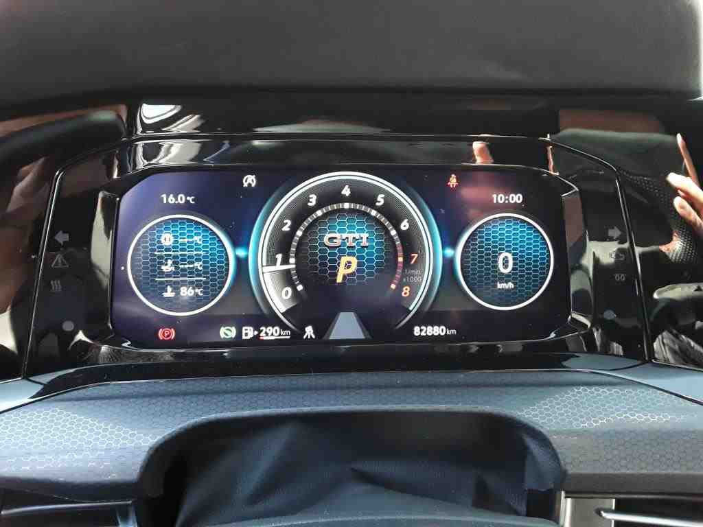 Volkswagen Golf-8 GTI CLUBSPORT NAVI-VR LED AID DCC 8