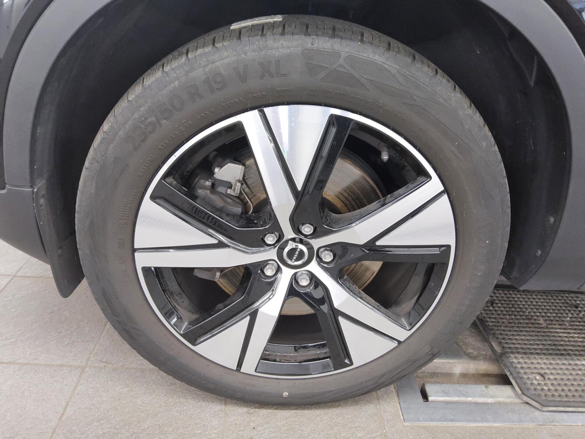 Volvo XC40 T4 Recharge R-Design Navi LED T-Leder RFK Sound 11