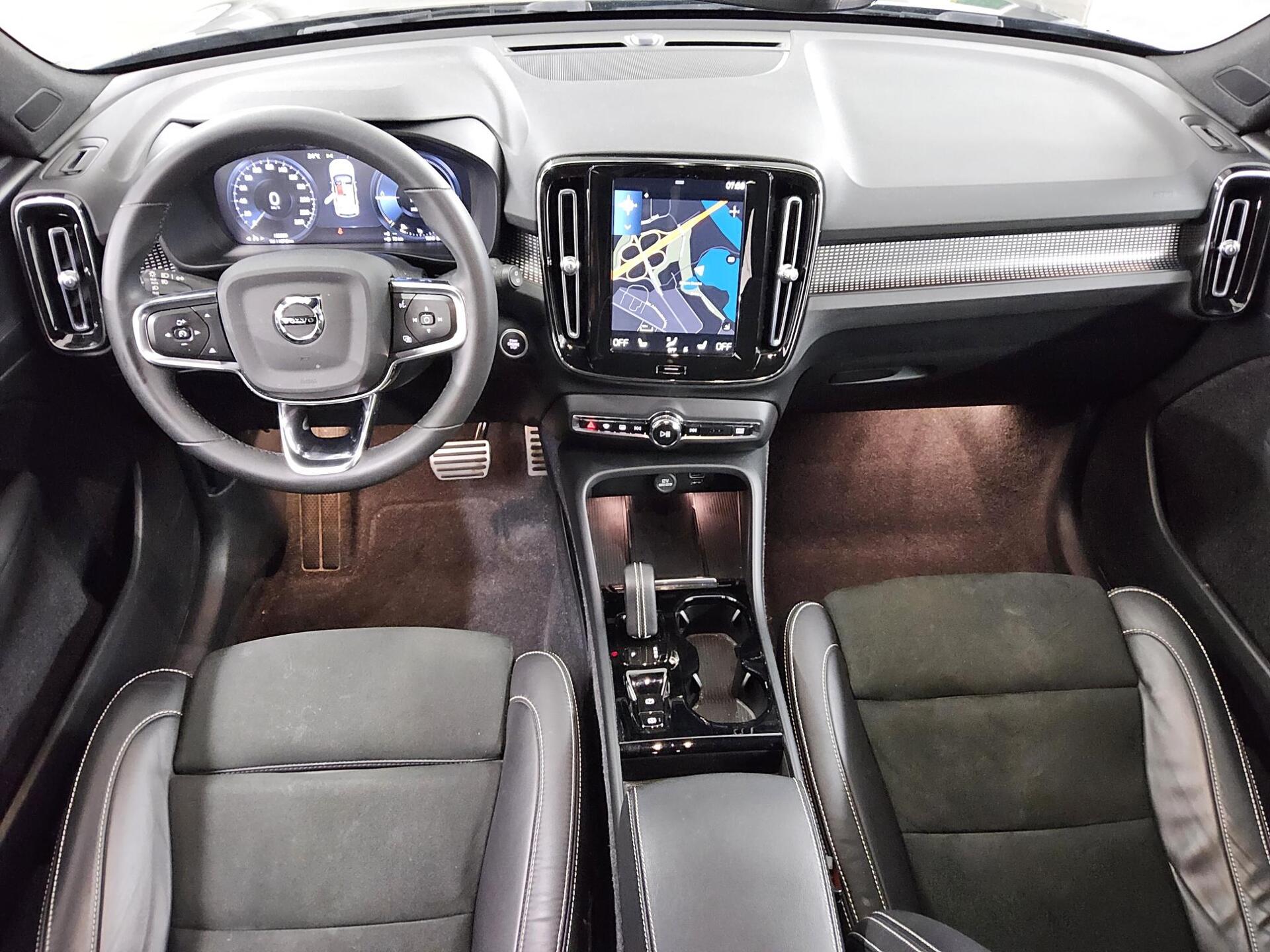 Volvo XC40 T4 Recharge R-Design Navi LED T-Leder RFK Sound 5