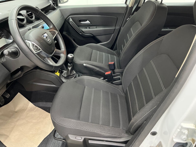 Dacia Duster 1.0 TCe SHZ PDC 7