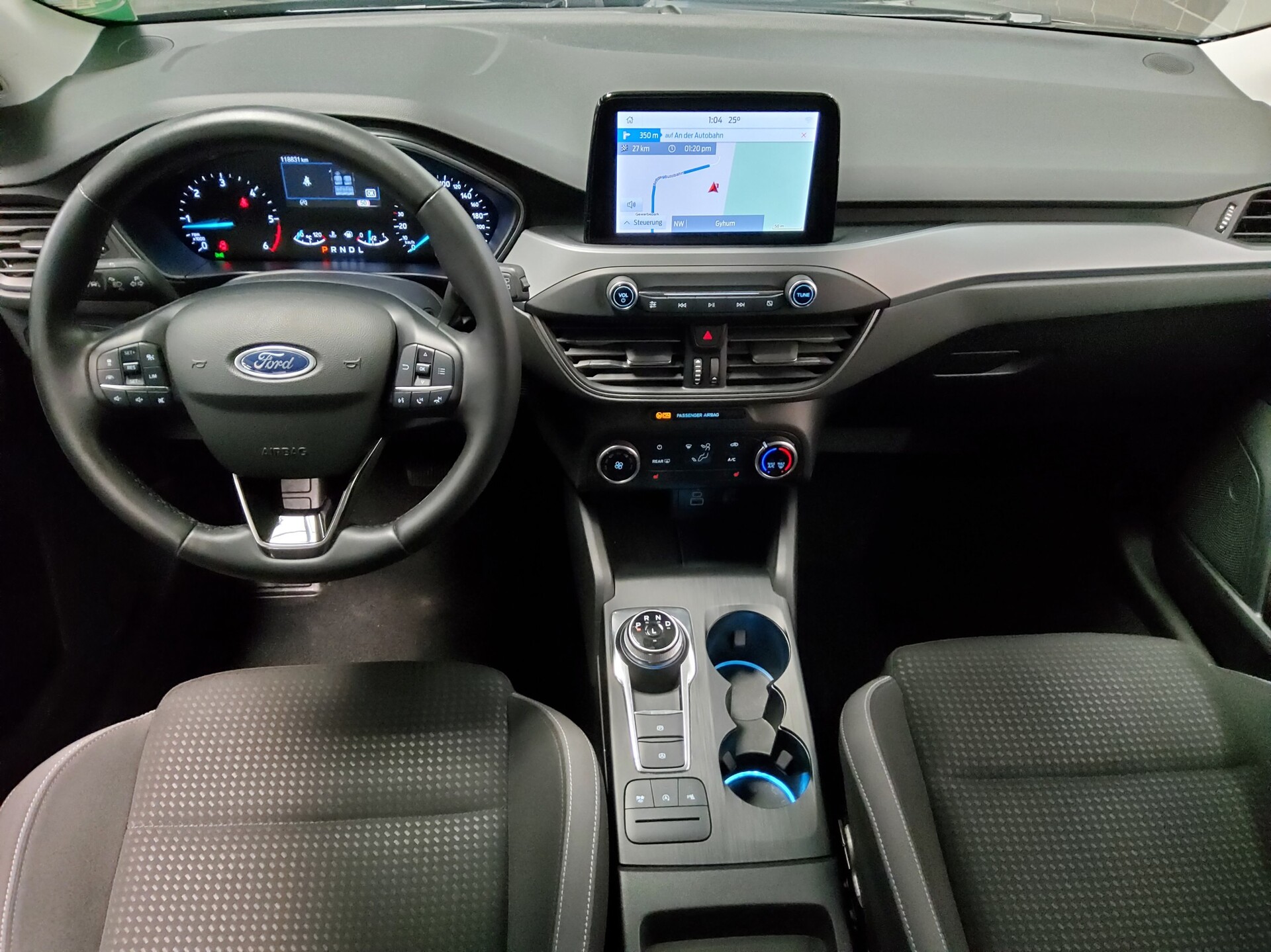 Ford Focus Turnier 1.5 EB Cool&Connect Navi LED Shz PDC 5