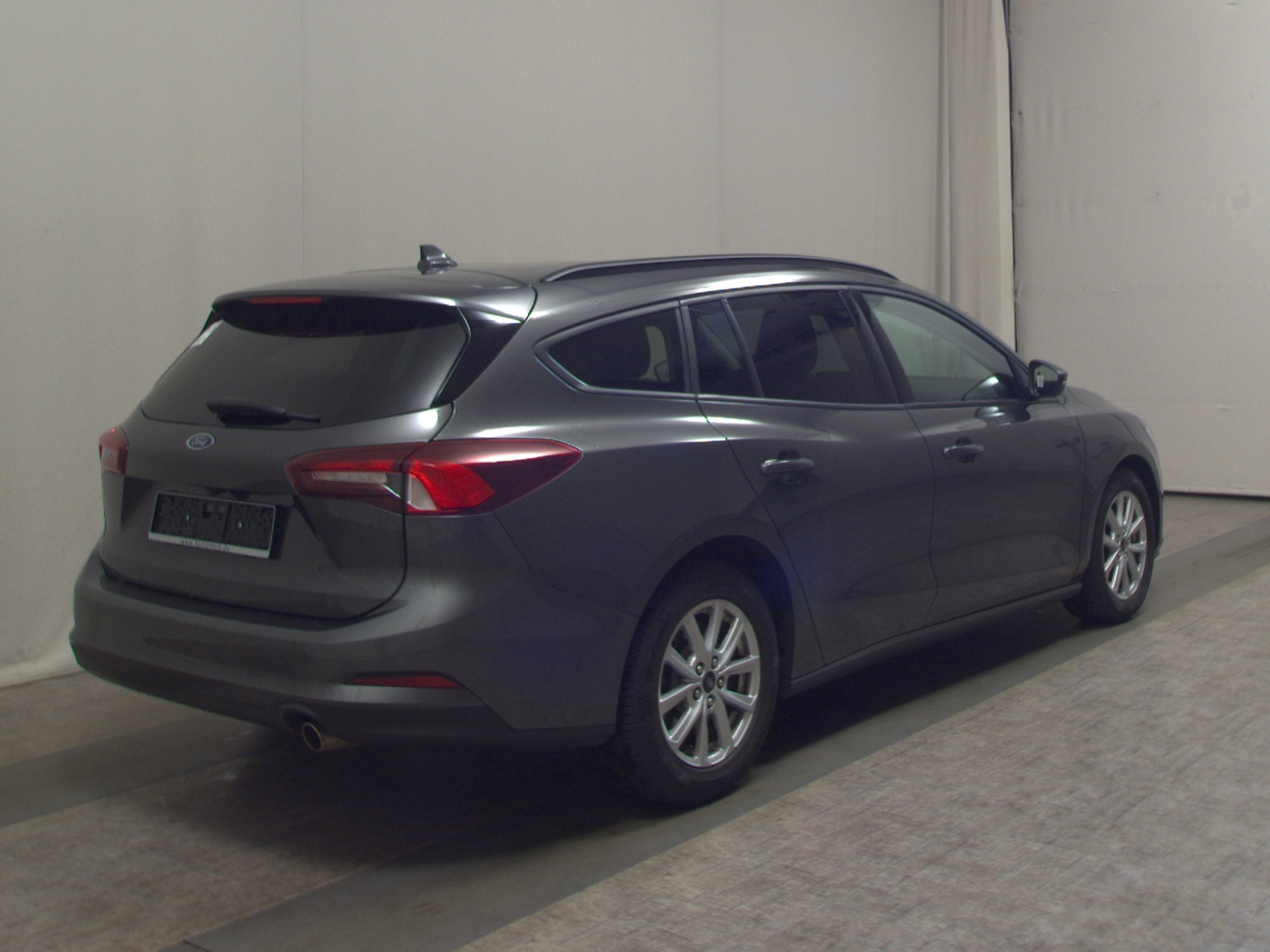 Ford Focus Turnier 1.5 EB Cool&Connect Navi LED Shz PDC 4