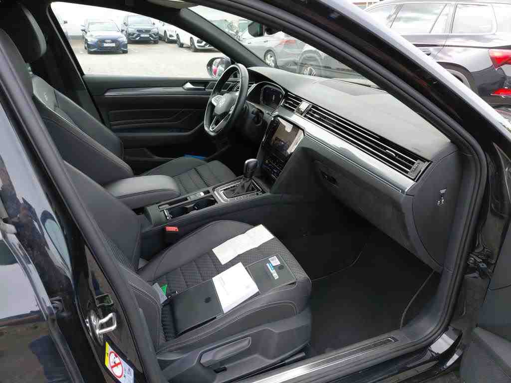 Volkswagen Passat Variant 2.0 TDI R-Line T-Leder Navi AID 6