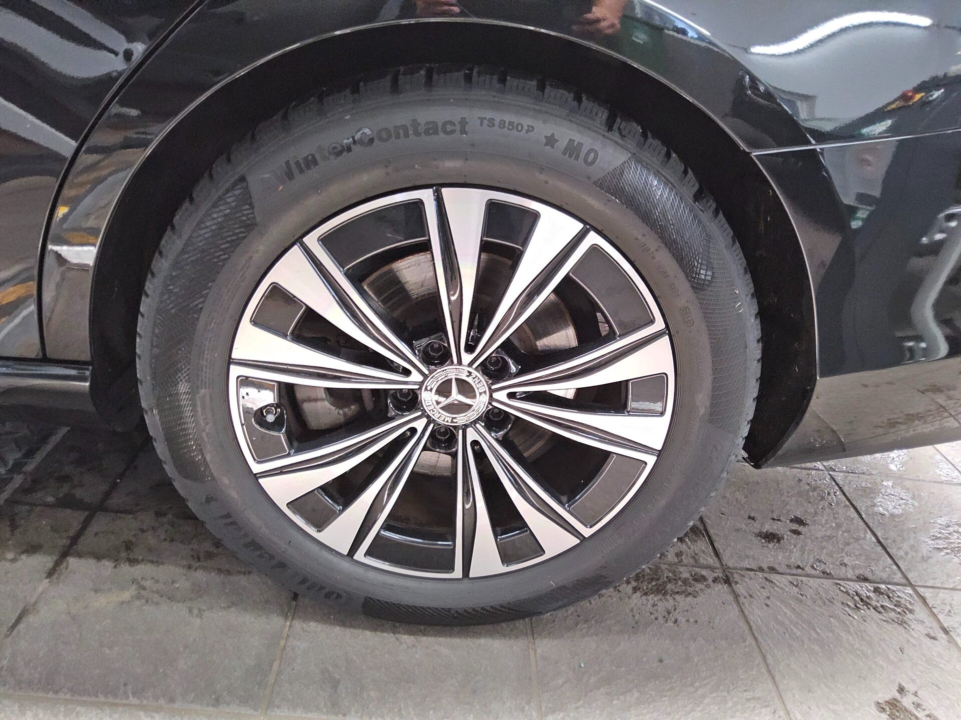 Mercedes-Benz C 220 d Avantgarde T-Leder Navi LED AHK MBUX 11